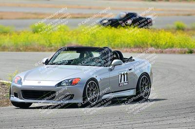 media/May-04-2024-Team Topak Racing (Sat) [[1dff1aa745]]/Inter Low 1/Session 2/
